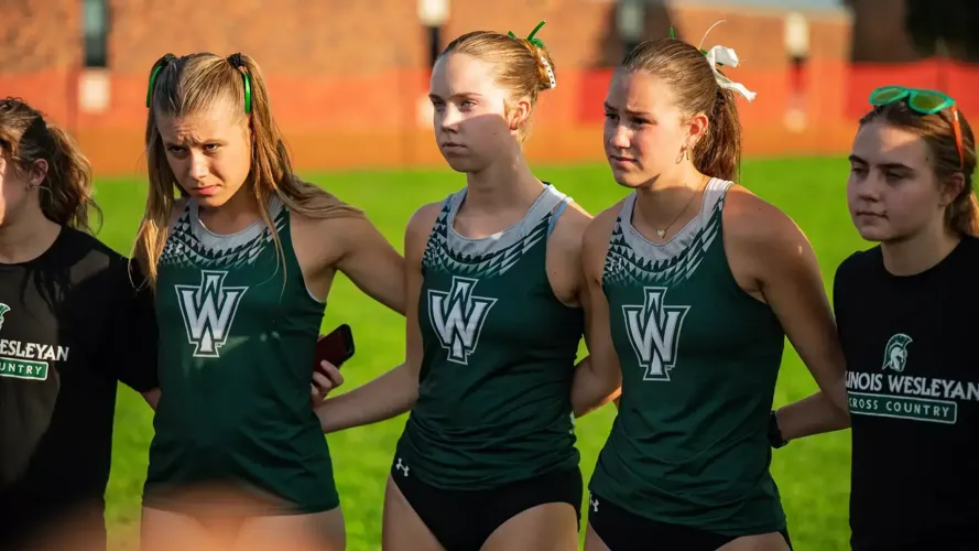 Cross Country Opens Season at Wheaton