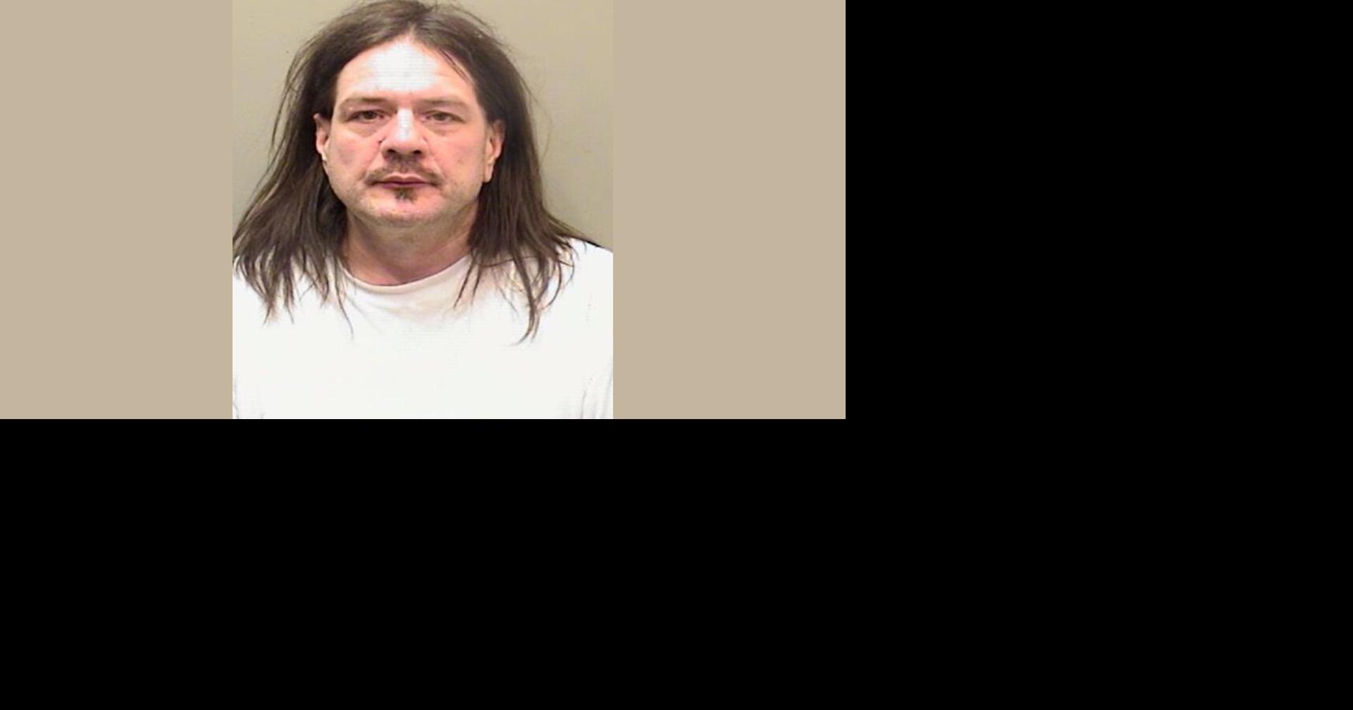 Bloomington man in custody on 40 child porn charges
