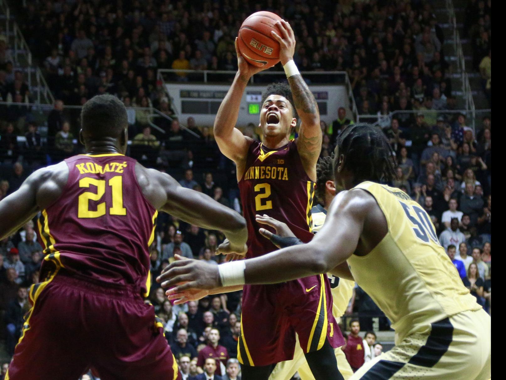 Shell College Basketball Roundup 1 2 17 Pantagraph Com
