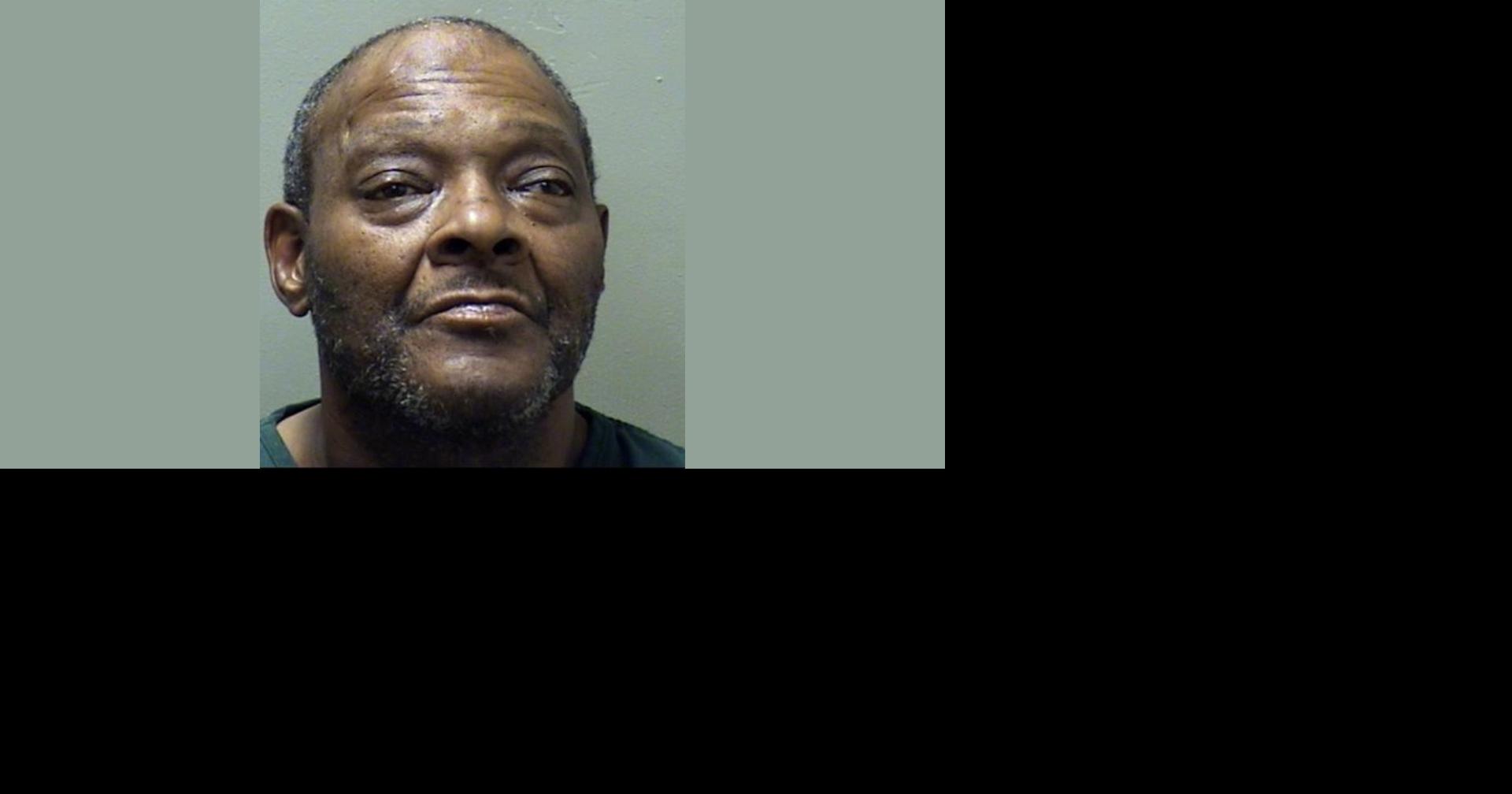 Bloomington man charged with burglary, retail theft