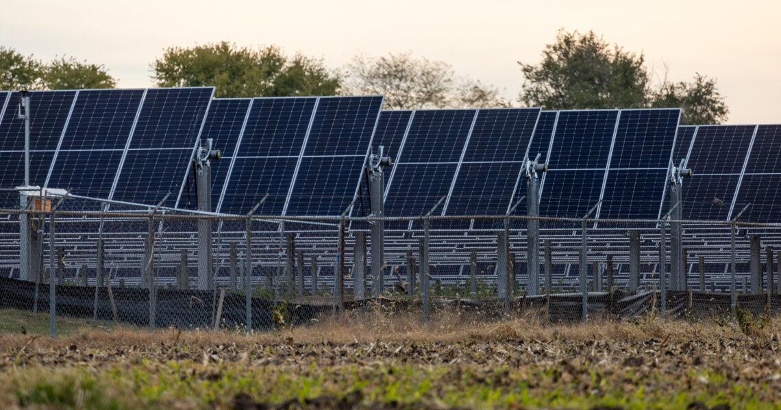 Bloomington launches solar energy initiative