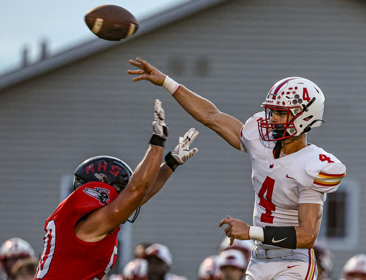Fieldcrest football to host the WarrensburgLatham on