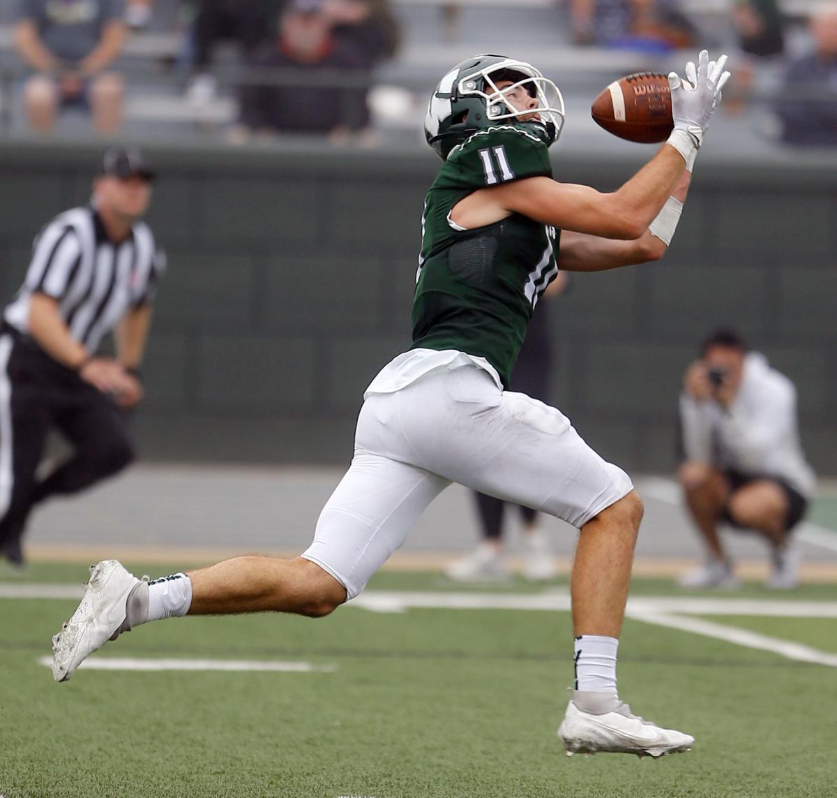 Three Titans Named to All-CCIW Football Squads - Illinois Wesleyan  University Athletics