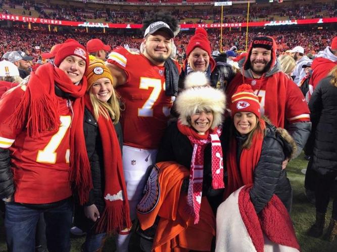 Nick Allegretti's family celebrates his first touchdown