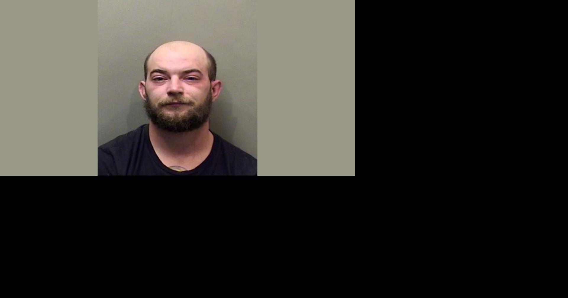 Bloomington man charged with kicking police officer