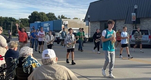 Roanoke-Benson High School Marching Band