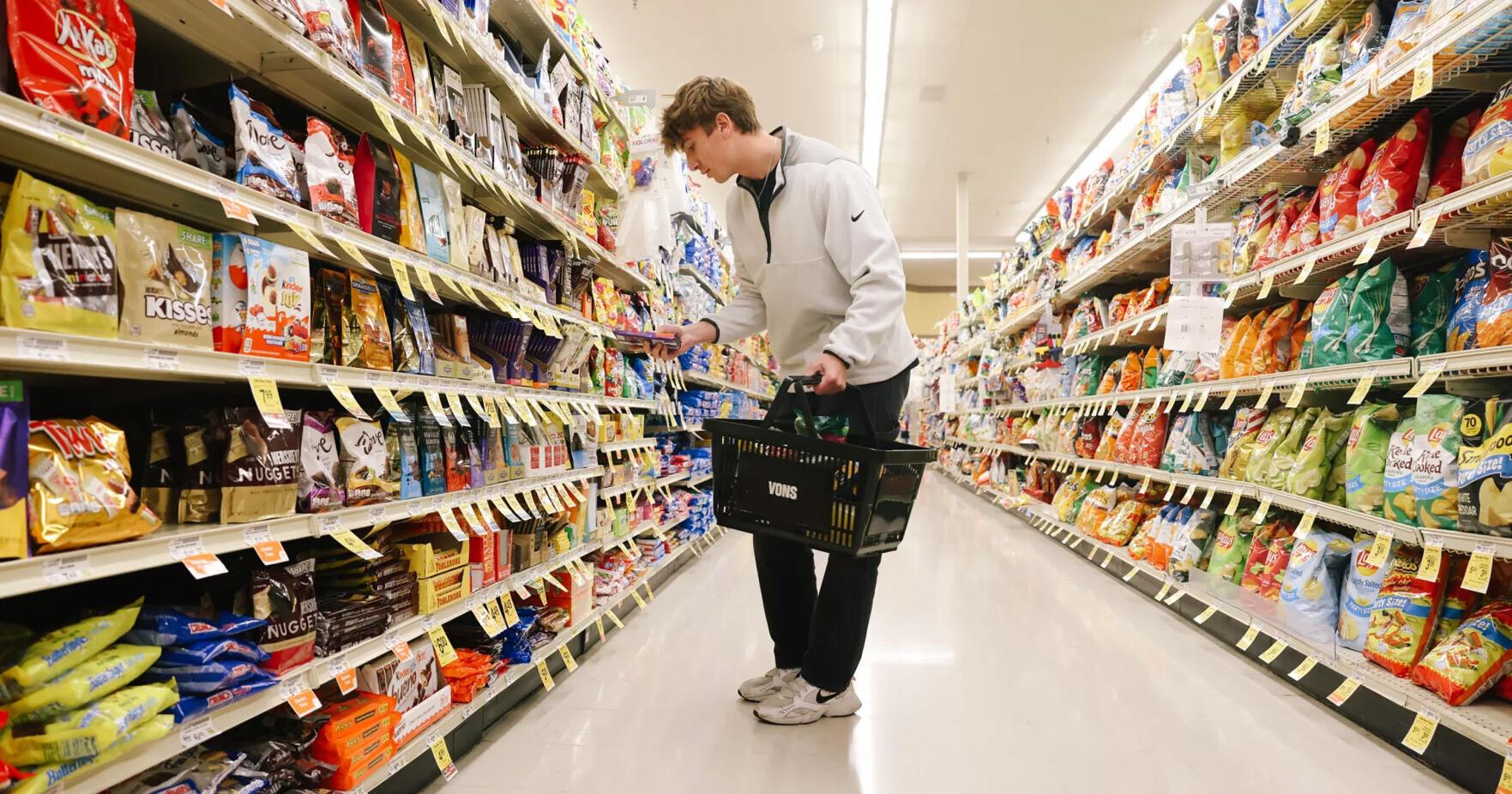 Rich Miller: Republicans shopping for correct response to grocery tax proposal - Vimarsana News