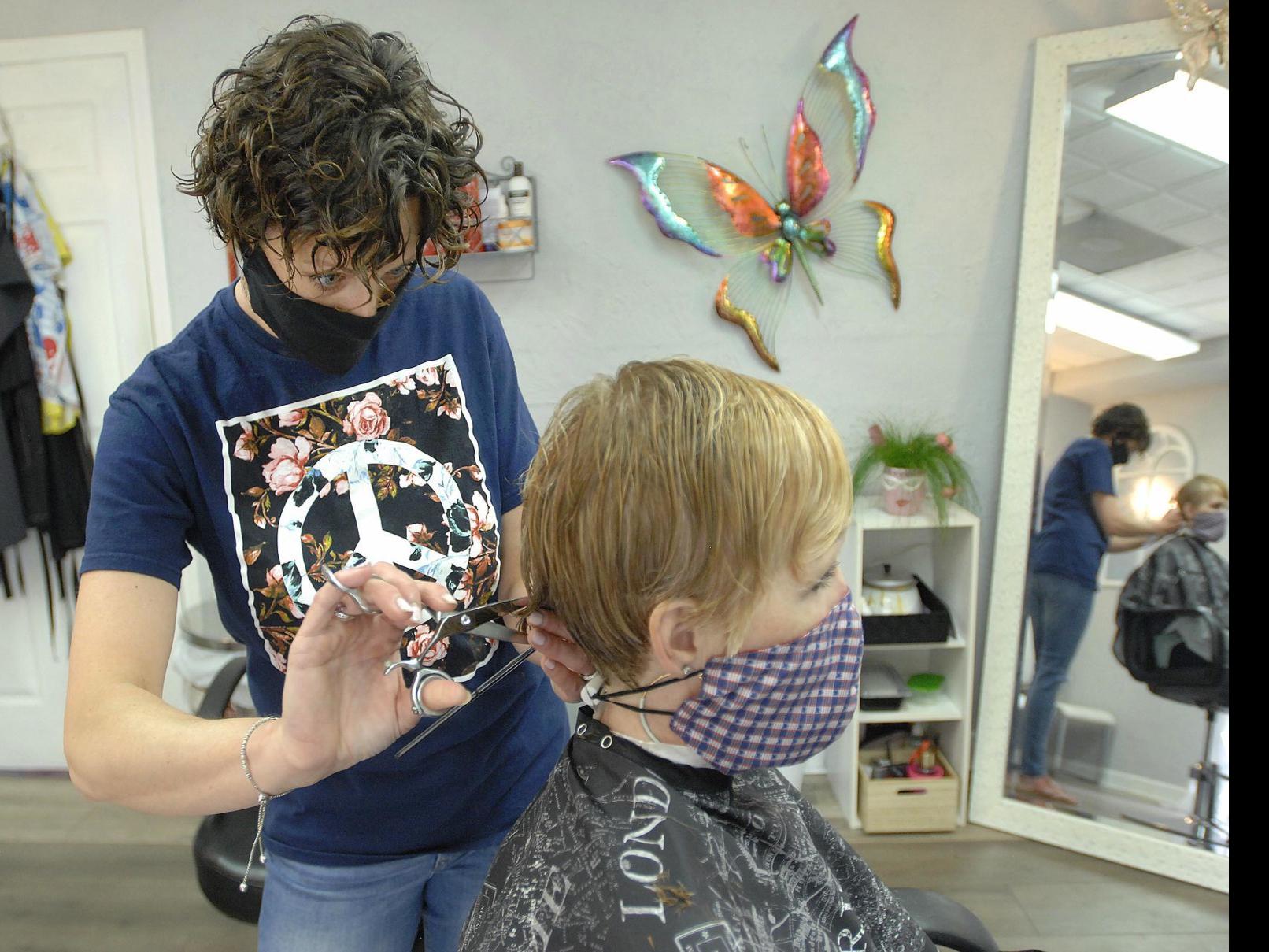 Watch Now A Fresh Cut Salons Barbershops And Spas Reopen Under Phase 3 Local News Pantagraph Com