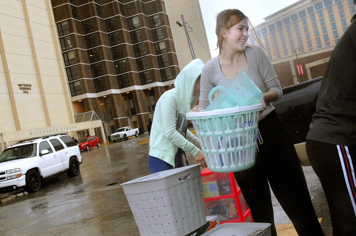 Housing Dining Refunds Will Cost Illinois State University 15