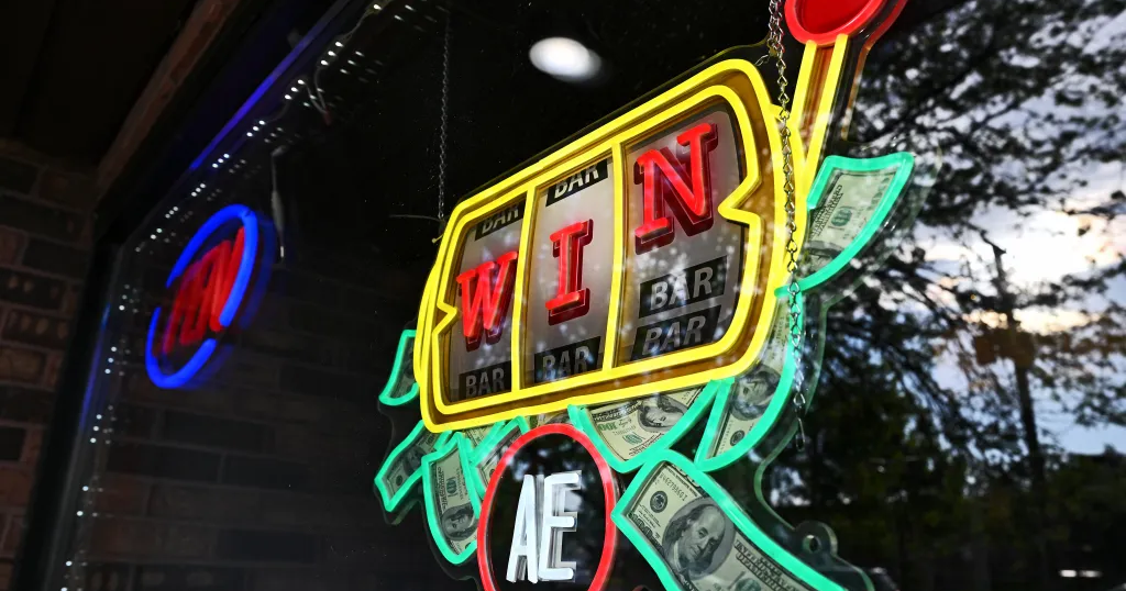 Illinois recognizes gambling addiction, allowing new treatment options