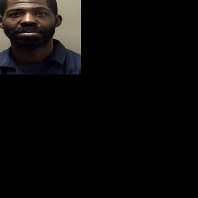 Bloomington man faces weapons charges after downtown arrest