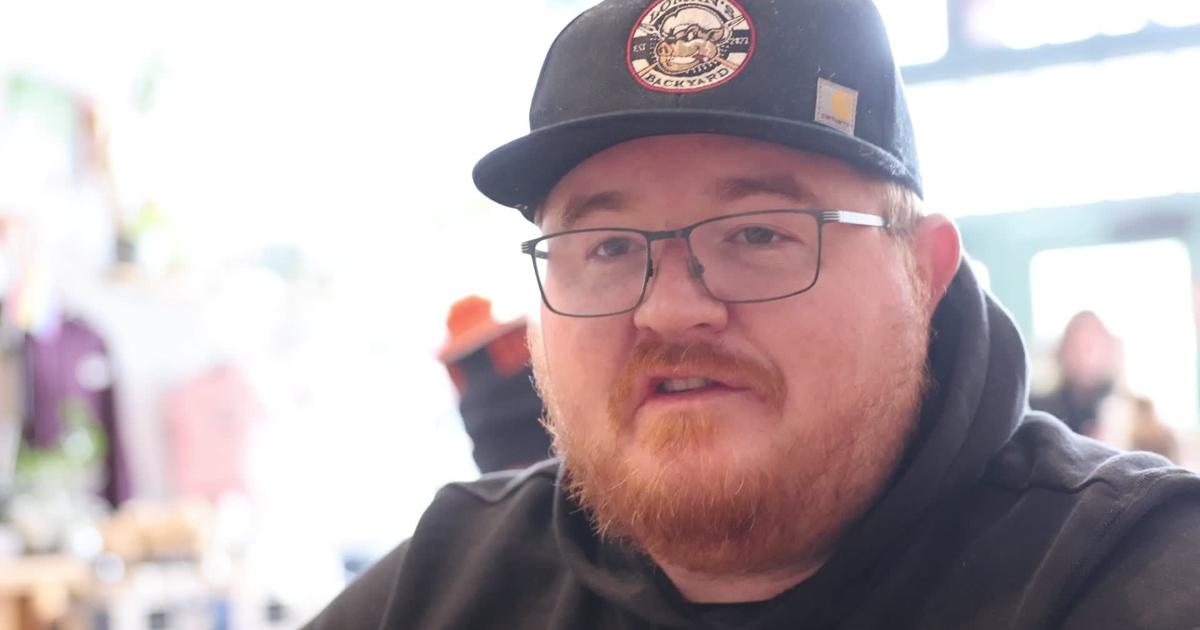 Loman Rutherford Video: Loman's Backyard Barbecue rolls in with 'top-notch' food