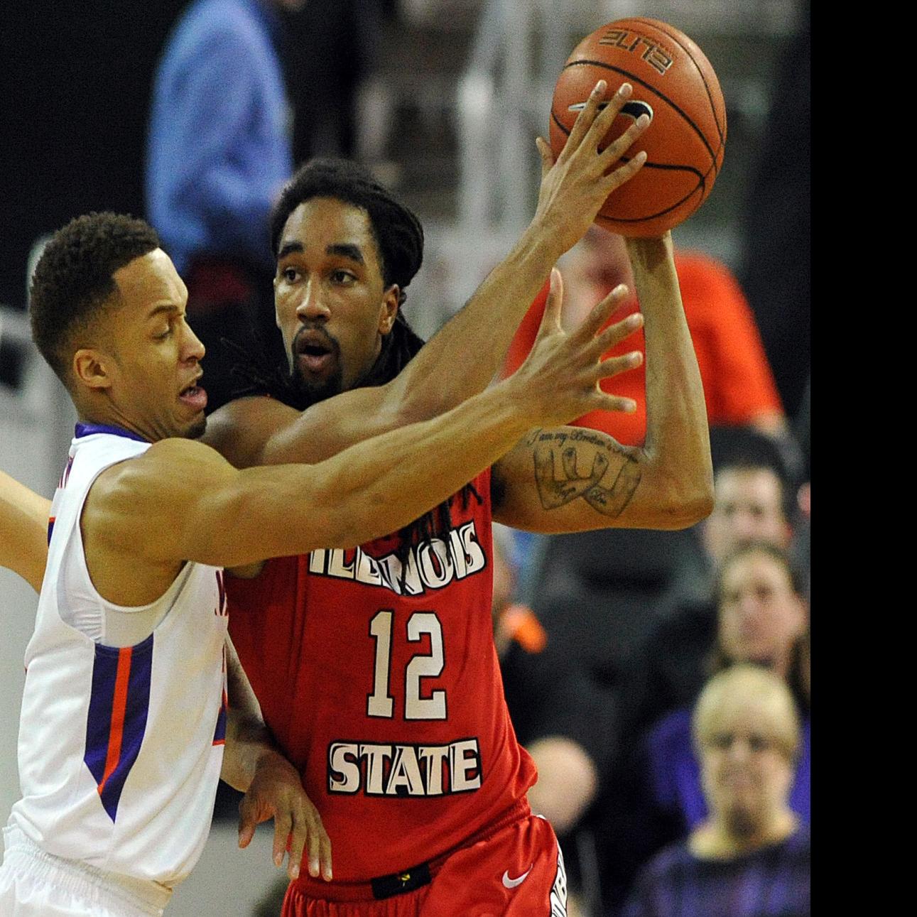 Banyard Paces Redbirds To Victory At Evansville Men S College