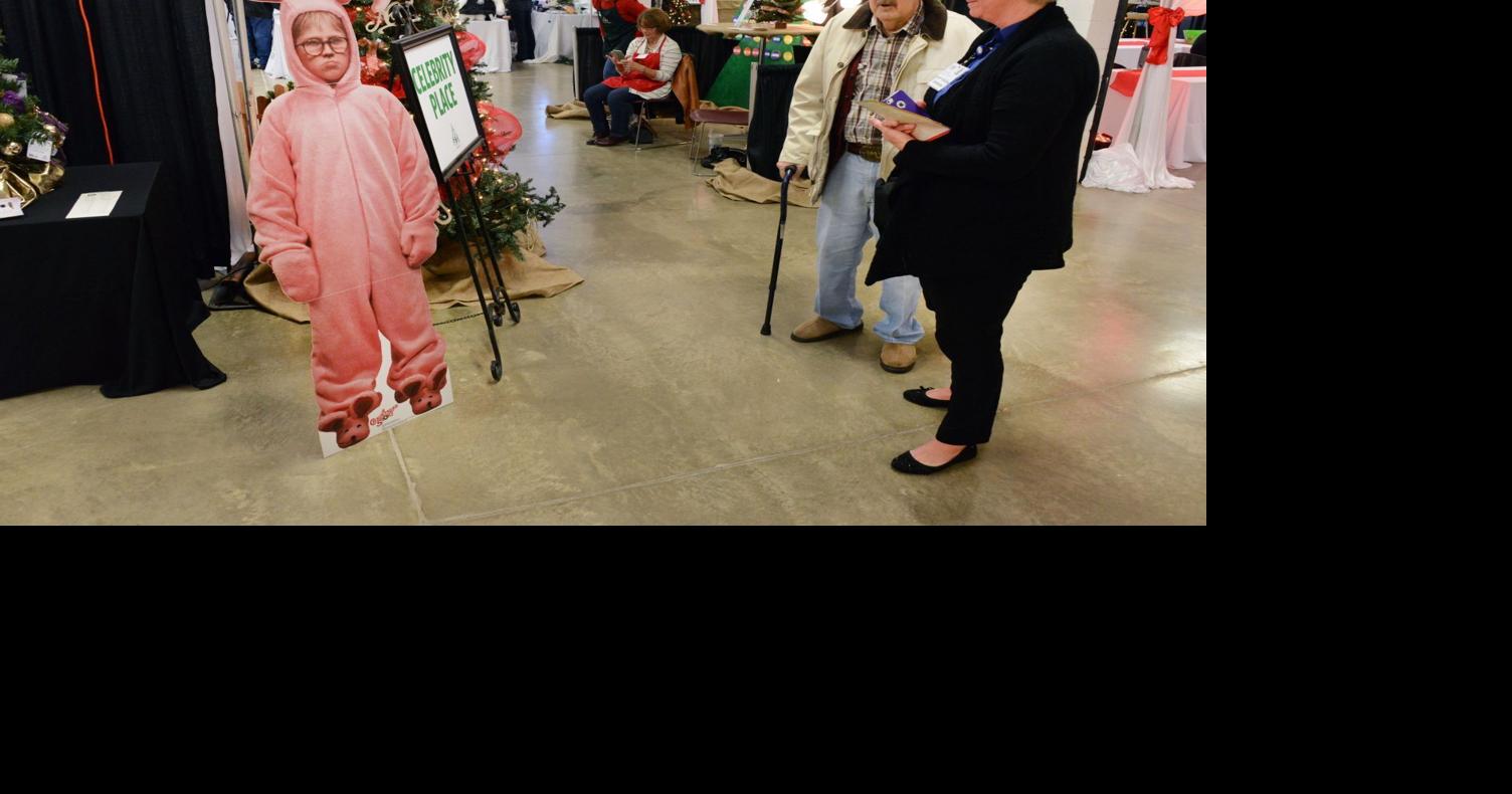 Holiday craft and vendor fair planned in Hopedale next month