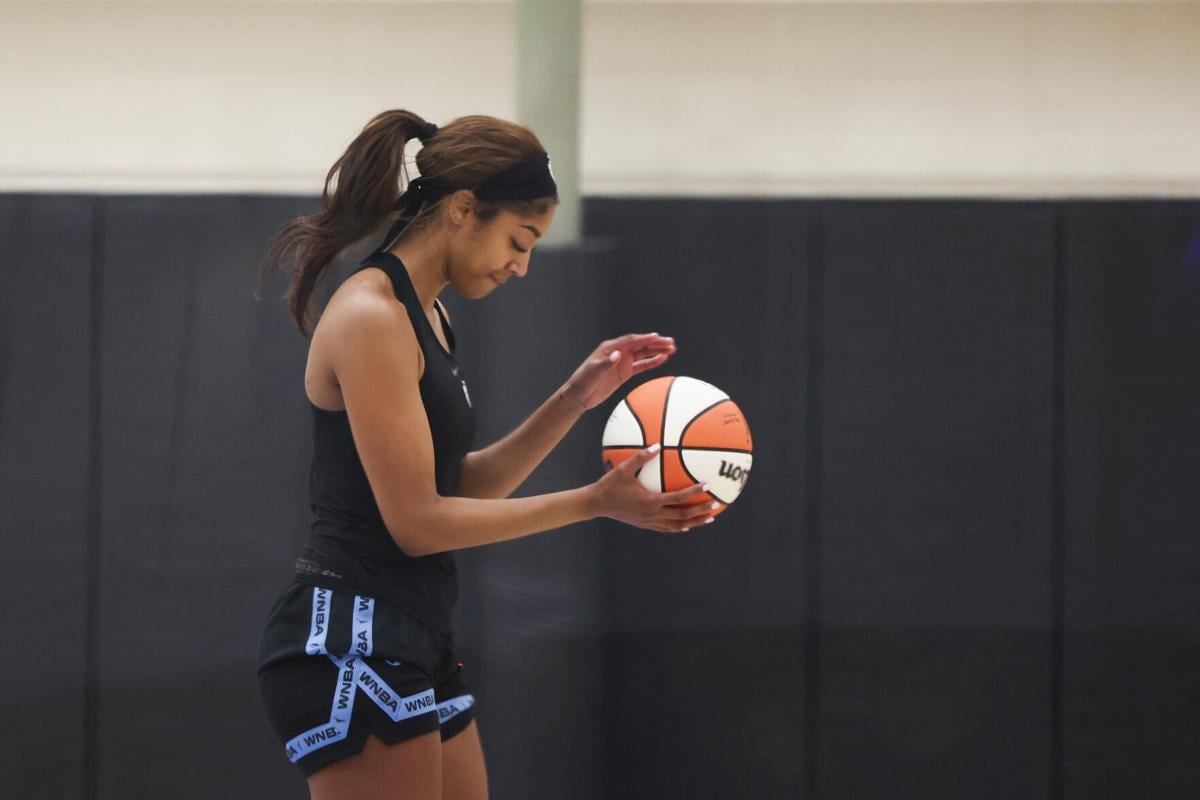Angel Reese aims to expand her shot profile in second year with Chicago Sky