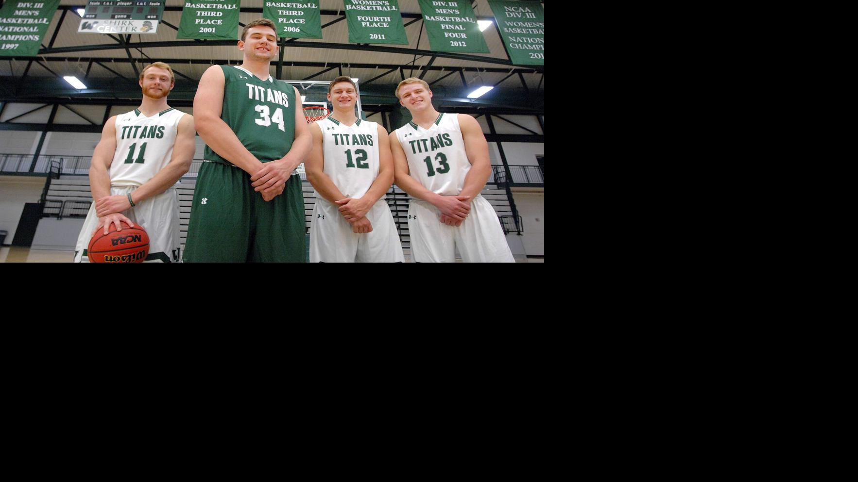 Illinois Wesleyan Men Look To Start Well Finish Better Men S