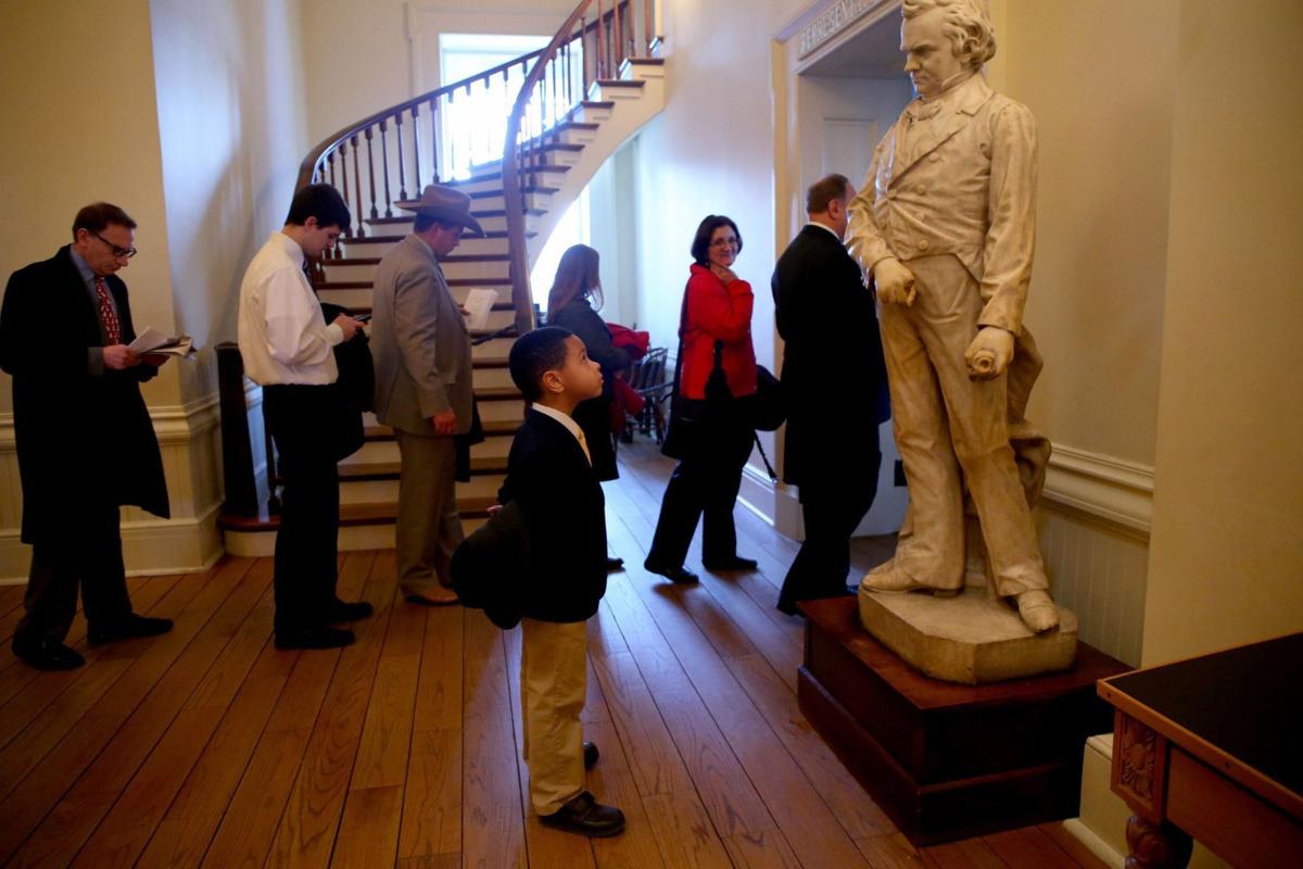 Panel Votes To Remove Statues Of Stephen Douglas Former Lieutenant Governor From Illinois Capitol Grounds Govt And Politics Pantagraph Com