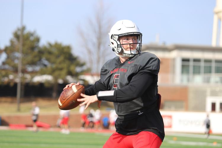 A chemistry class in the Iowa State quarterback room - The Athletic