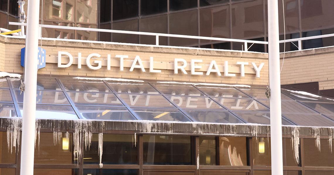 Battle over data centers in Illinois pits consumer costs against state competitiveness