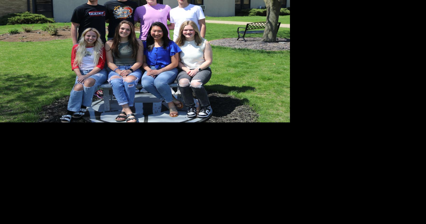 Gibson City-Melvin-Sibley High School prom court