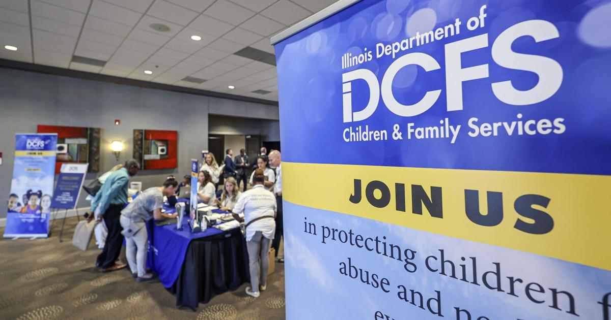Demand drives Illinois DCFS hiring event in Bloomington