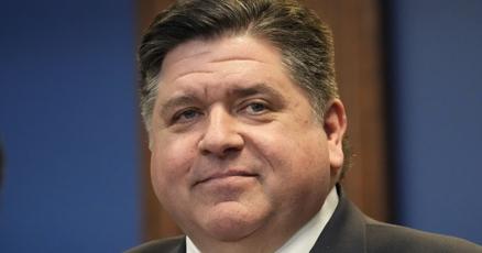 Illinois adopts new LGBTQ protections Illinois adopts new LGBTQ protections