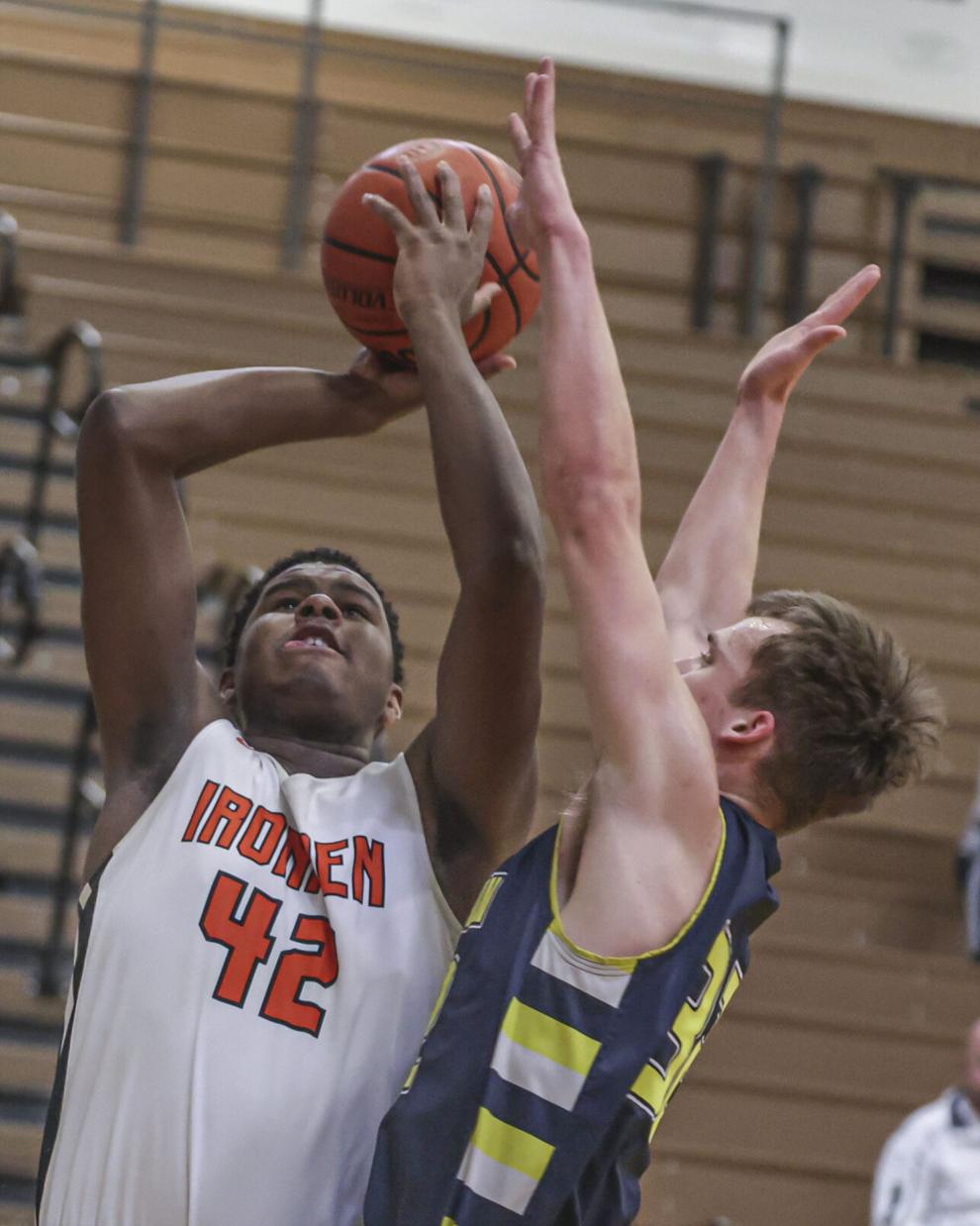 Normal Community earns Midwest Crossroads Shootout victory
