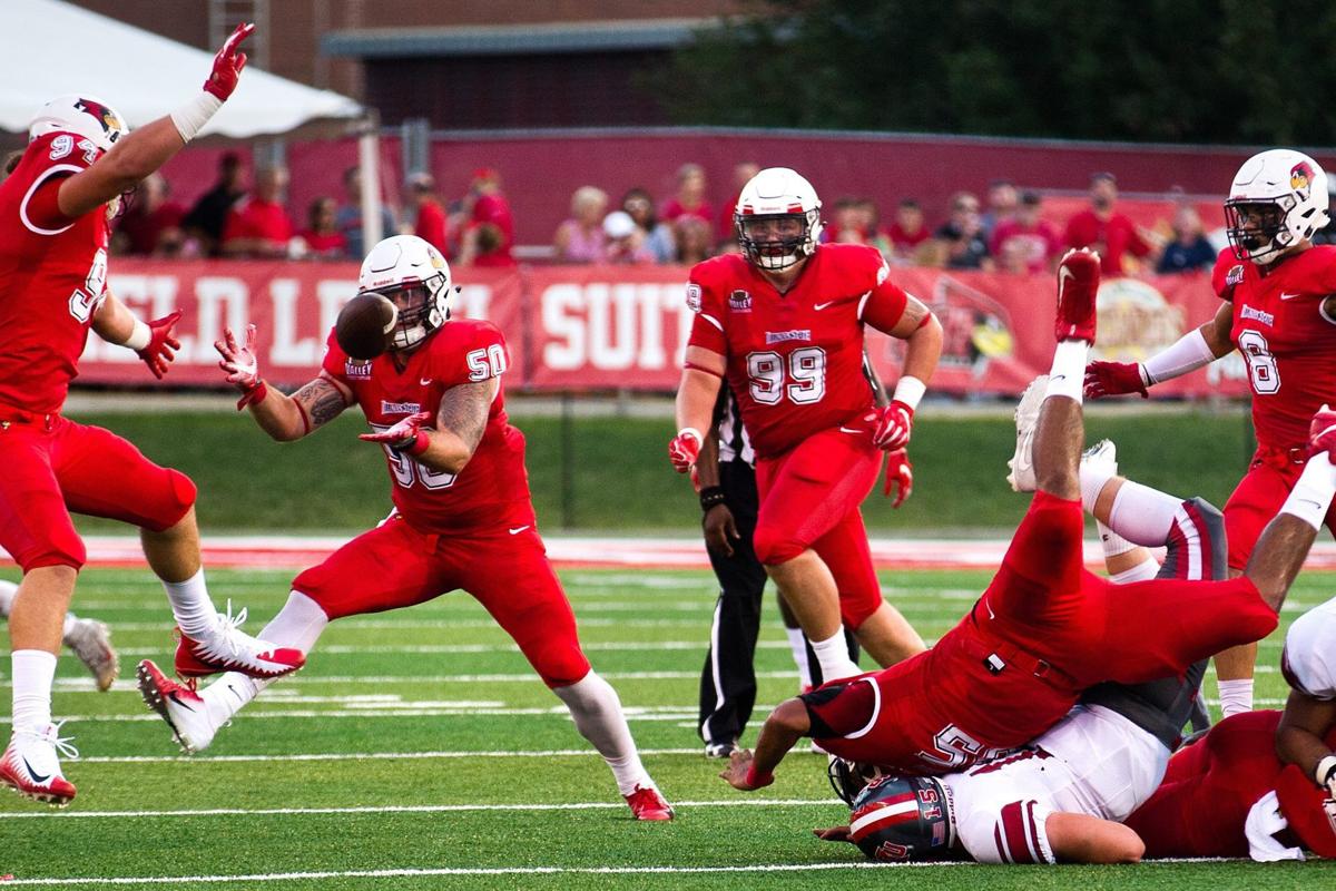 Adjusting On Fly Key For Isu Defense In Shutout College Football Pantagraph Com