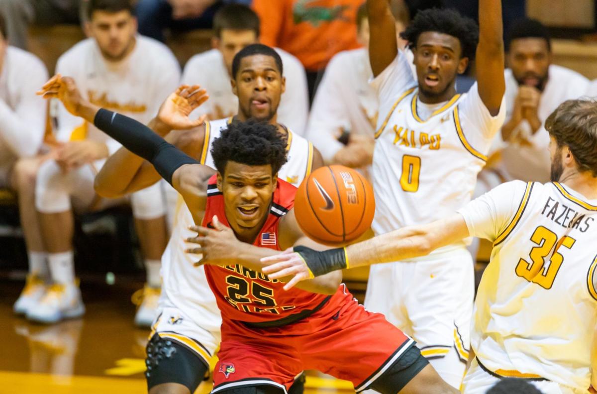 Illinois State Can T Hold Second Half Lead As Valparaiso Takes Mvc