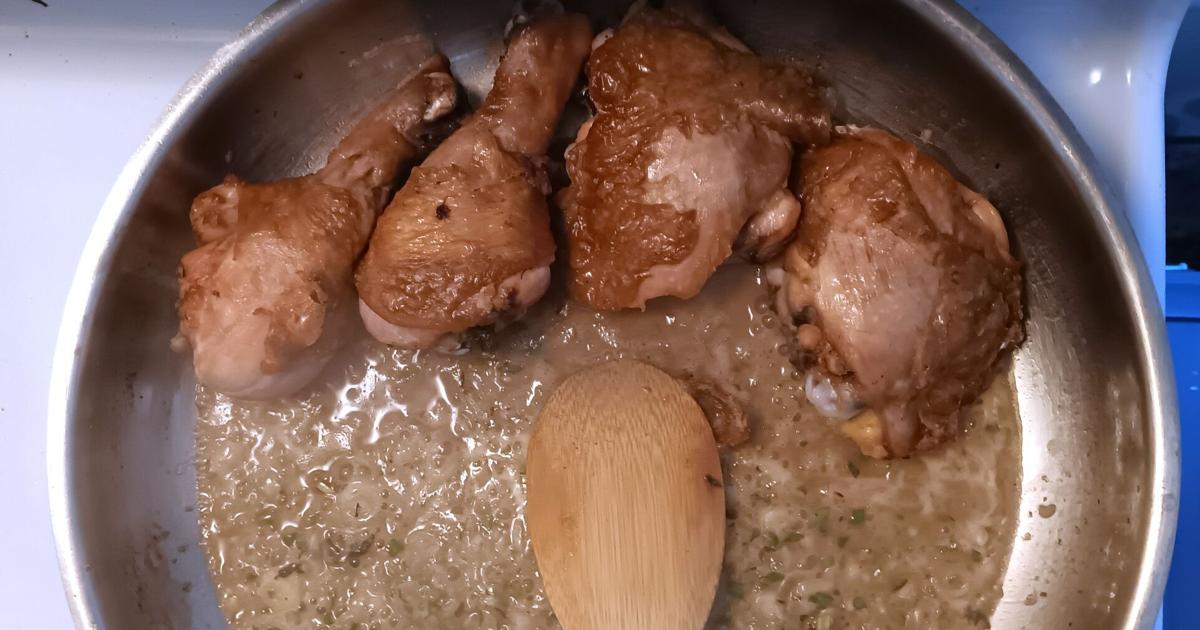 Regenerative farming in Central Illinois leads to a simple pan-roasted chicken — The Cutting Board