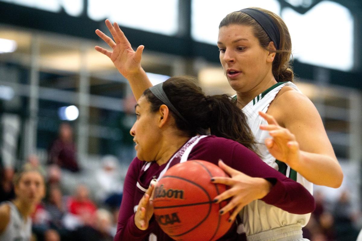 IWU women fall short to No. 7 Chicago in season opener | Women's College Basketball | pantagraph.com