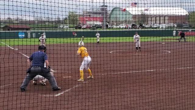 Watch now: Illinois State gets final out to beat Valparaiso in softball