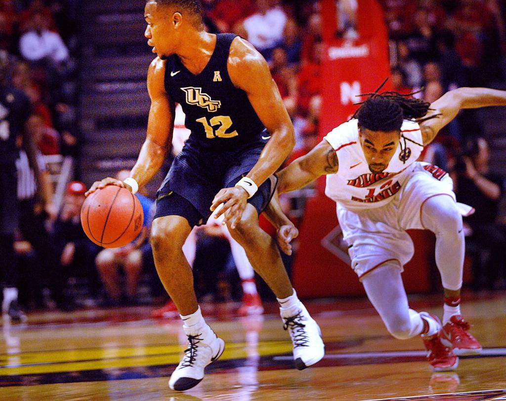 Ucf Free Throws With 1 3 Seconds Left Sink Redbirds In Nit Men S