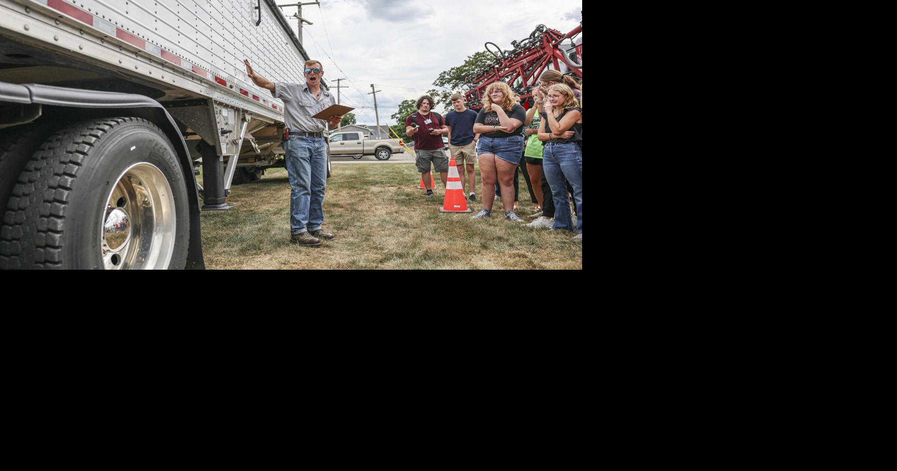 Rural Route Safety Day educates new drivers ahead of harvest season in McLean Cty