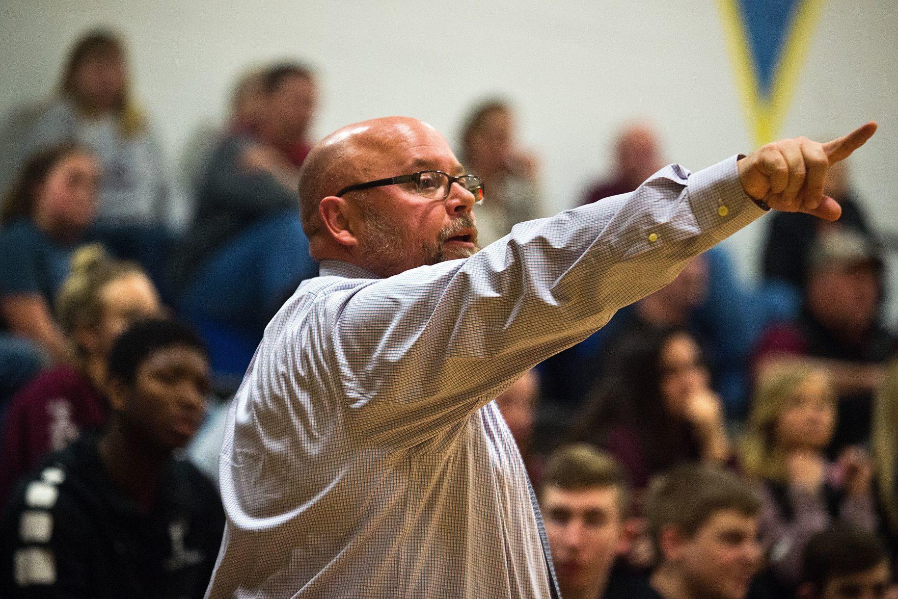 Photos TriValley gets big win over Tremont 🏀
