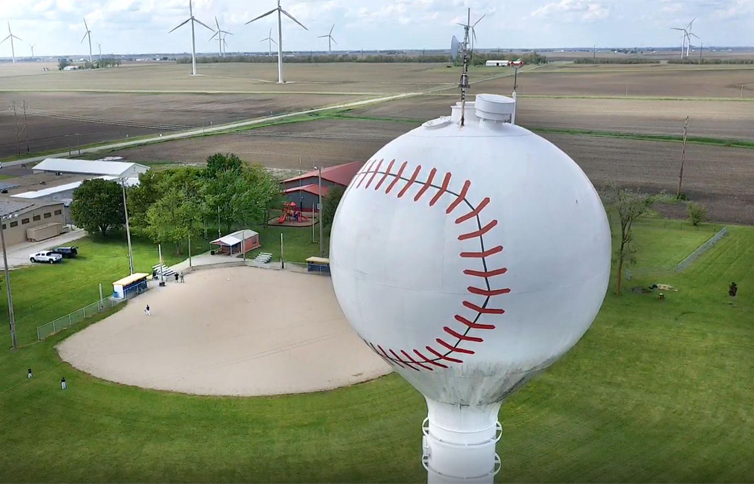 Watch now The story behind these Central Illinois water towers