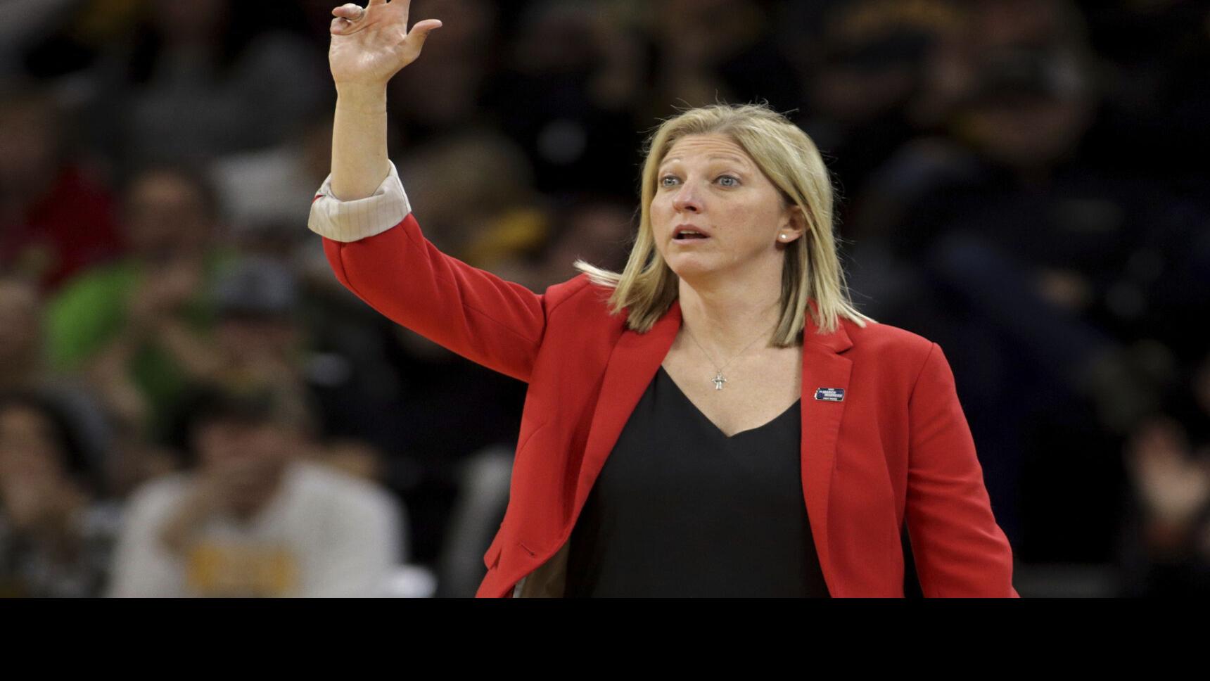 Watch now: Illinois State extends contract of women's basketball coach Gillespie