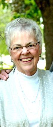 Suzanne Aper