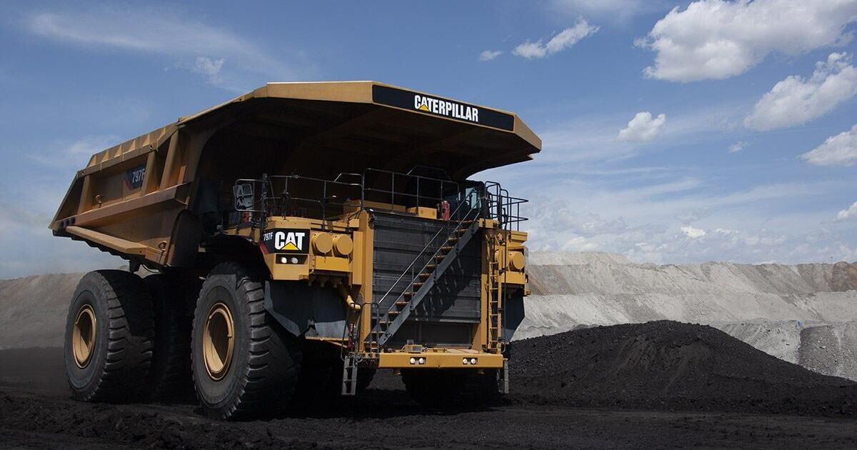 Caterpillar invests in the future of manufacturing talent in Illinois