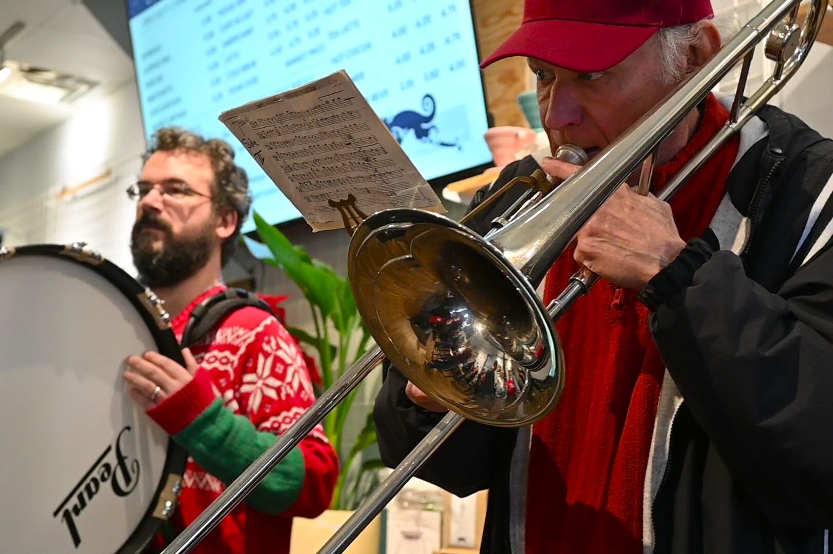 Photos The Music Shoppe and friends play Christmas carols in