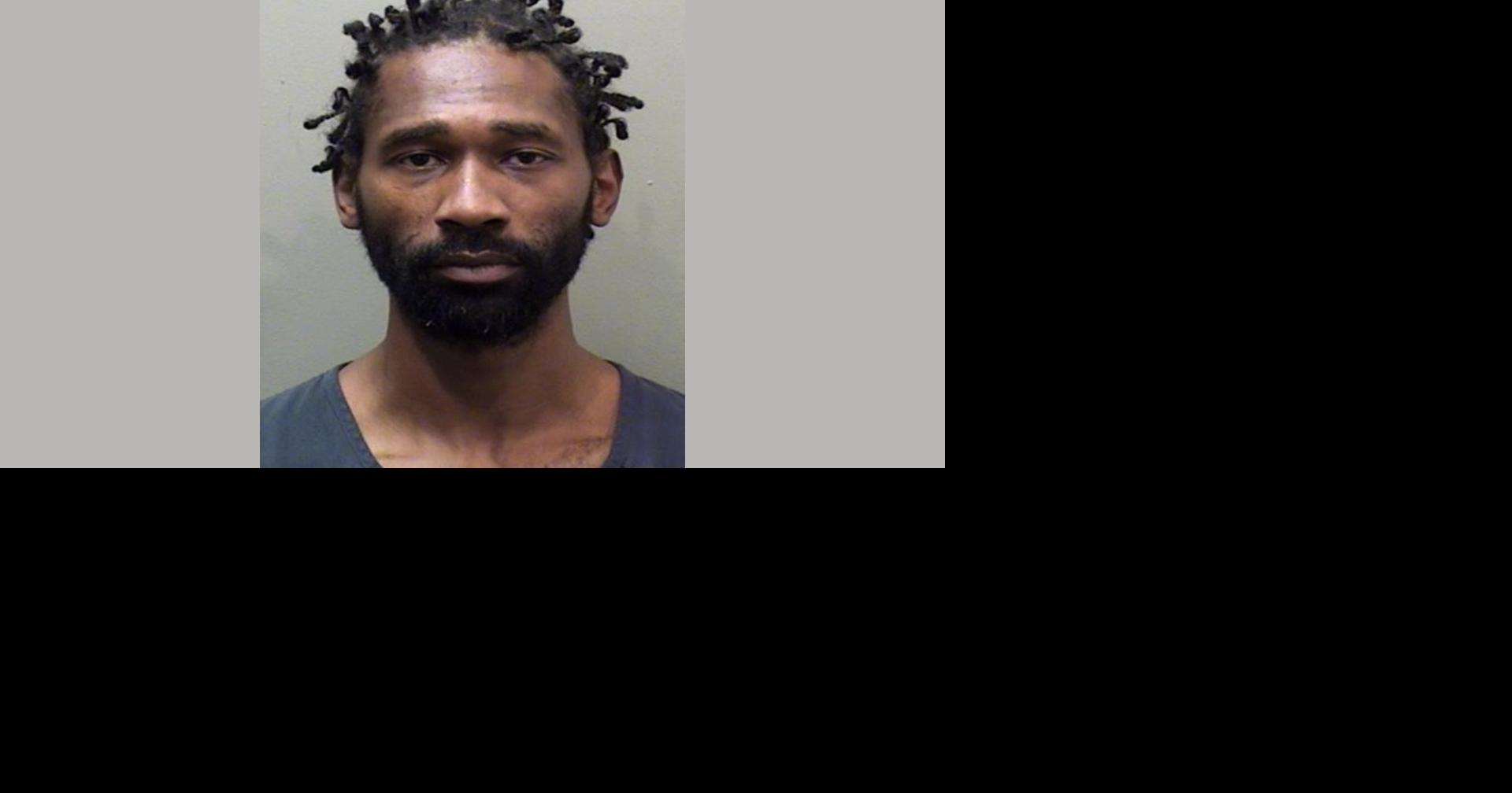 Bloomington man held on domestic battery charges