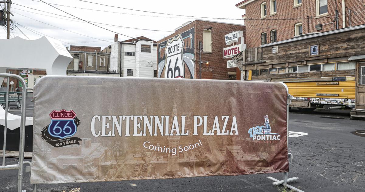 Pontiac votes to rebid Centennial Plaza project