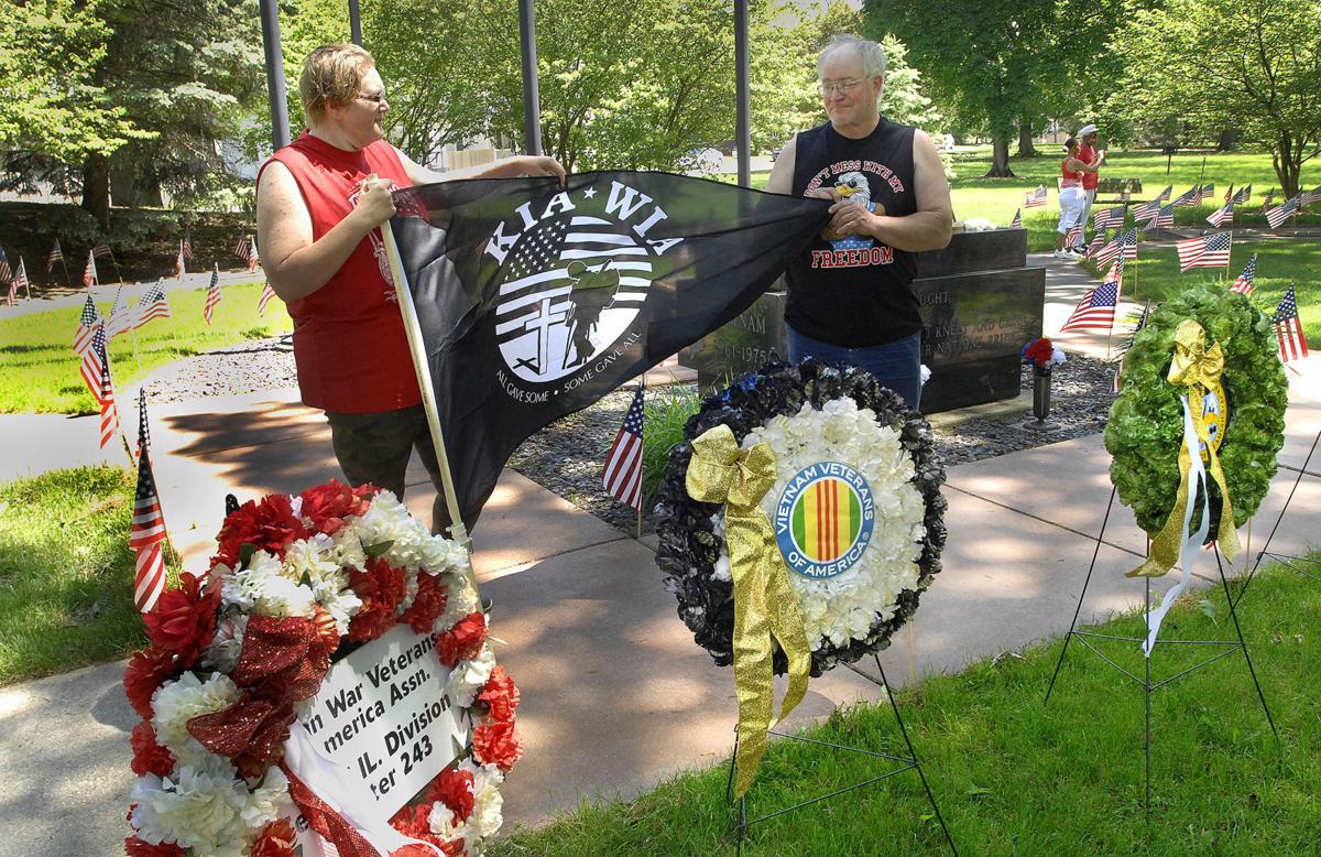 Watch Now Where To Observe Memorial Day In The Bloomington Normal Area Local News Pantagraph Com