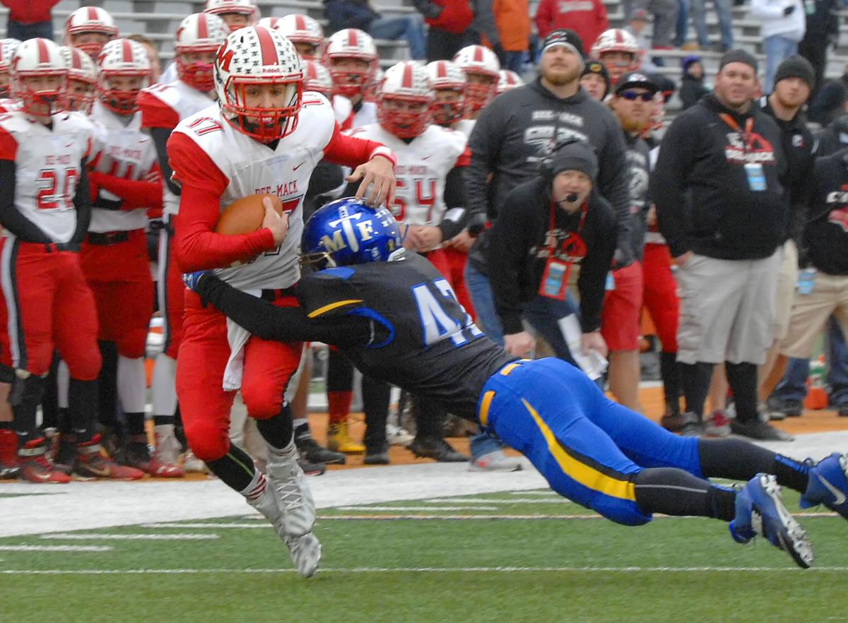 Cody Myers Eager To Continue Deer Creek Mackinaw S Football