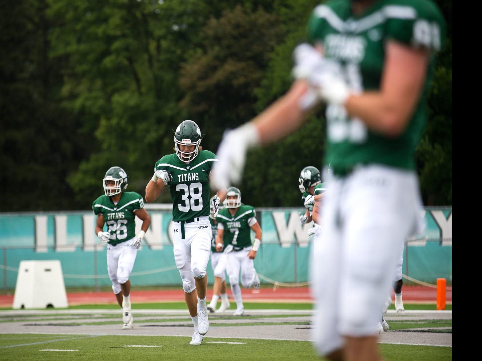 Iwu S Healy Eager To Make Big Plays In Cciw Showdown Illinois Wesleyan Pantagraph Com