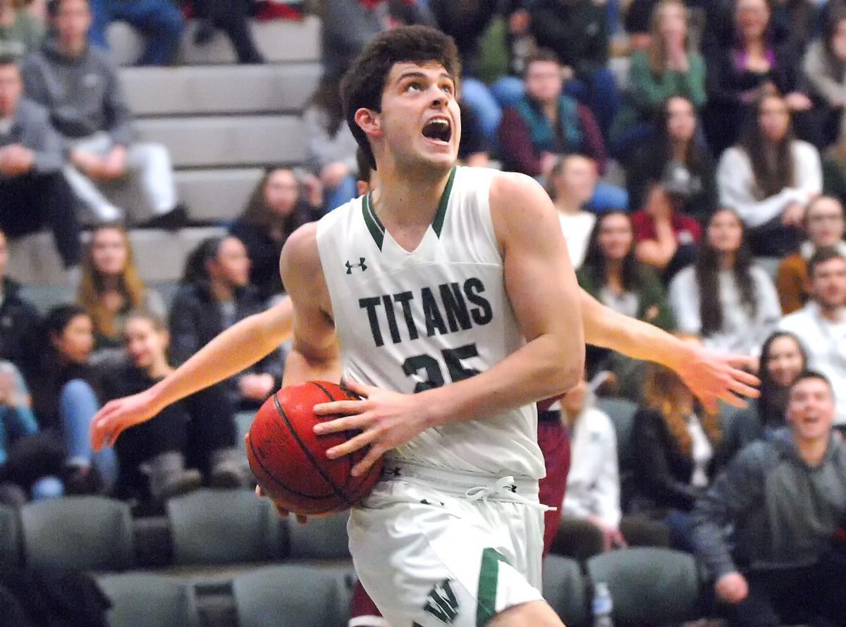 Trend Continues For Iwu In Narrow Loss To North Central Men S