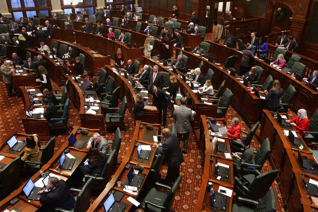 200 Illinois laws to debut in 2023