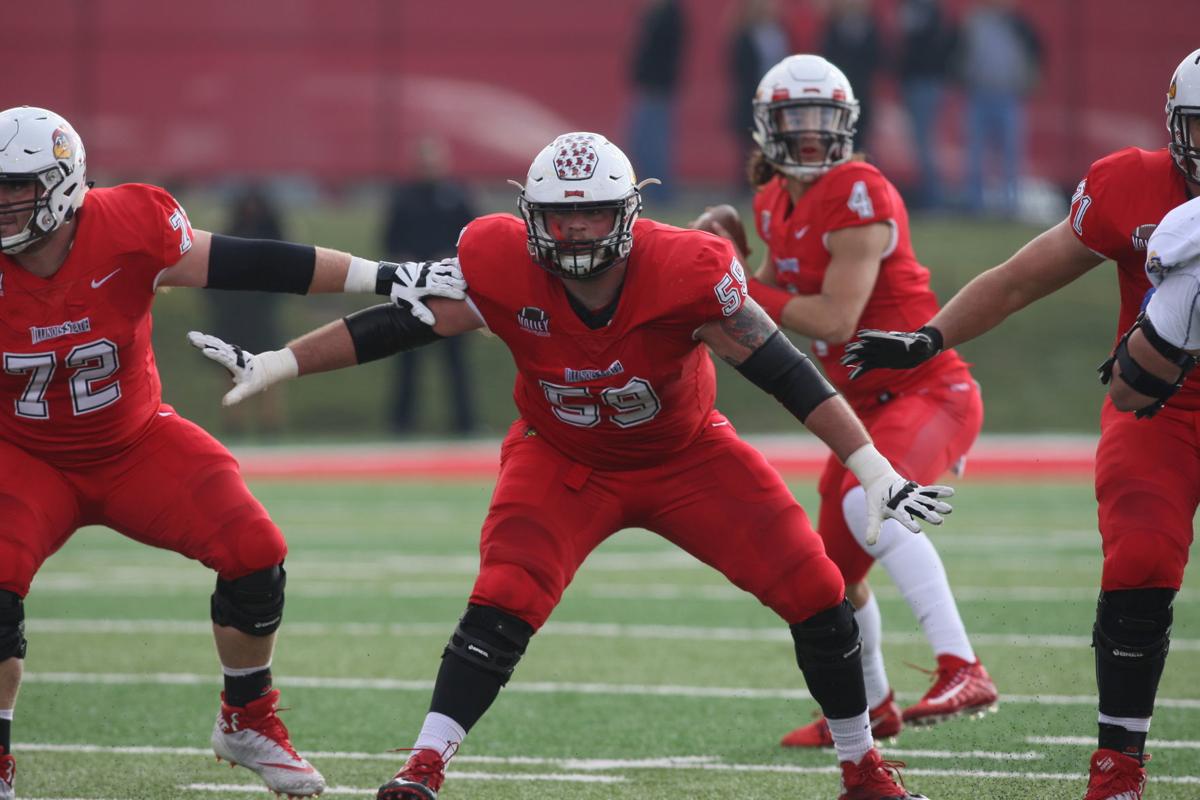 Illinois State Lineman Gabe Megginson On His Way Back From A Back Injury Illinois State Pantagraph Com