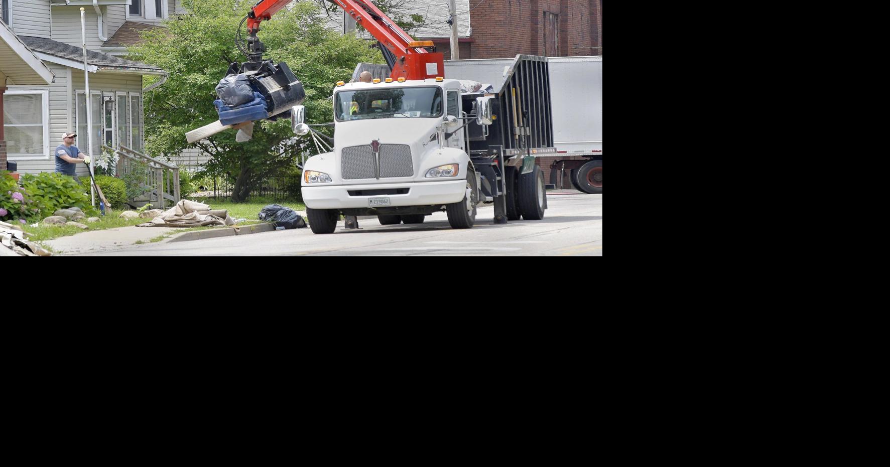 Bloomington restructures public works, looks for more efficiency