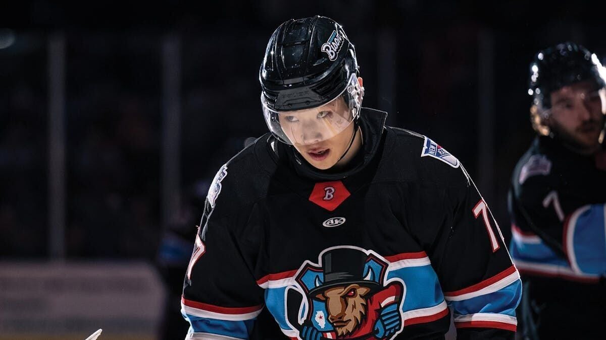 Lee returns to Bison
